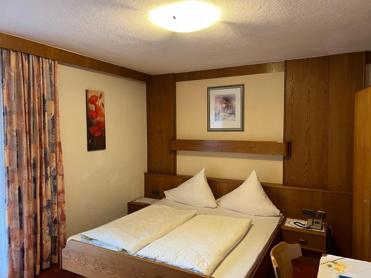 Hotel Pension Siggi Санкт-Леонгард-ім-Пітцталь Екстер'єр фото