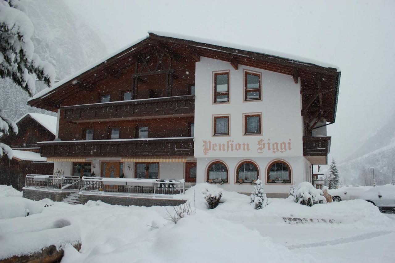 Hotel Pension Siggi Санкт-Леонгард-ім-Пітцталь Екстер'єр фото